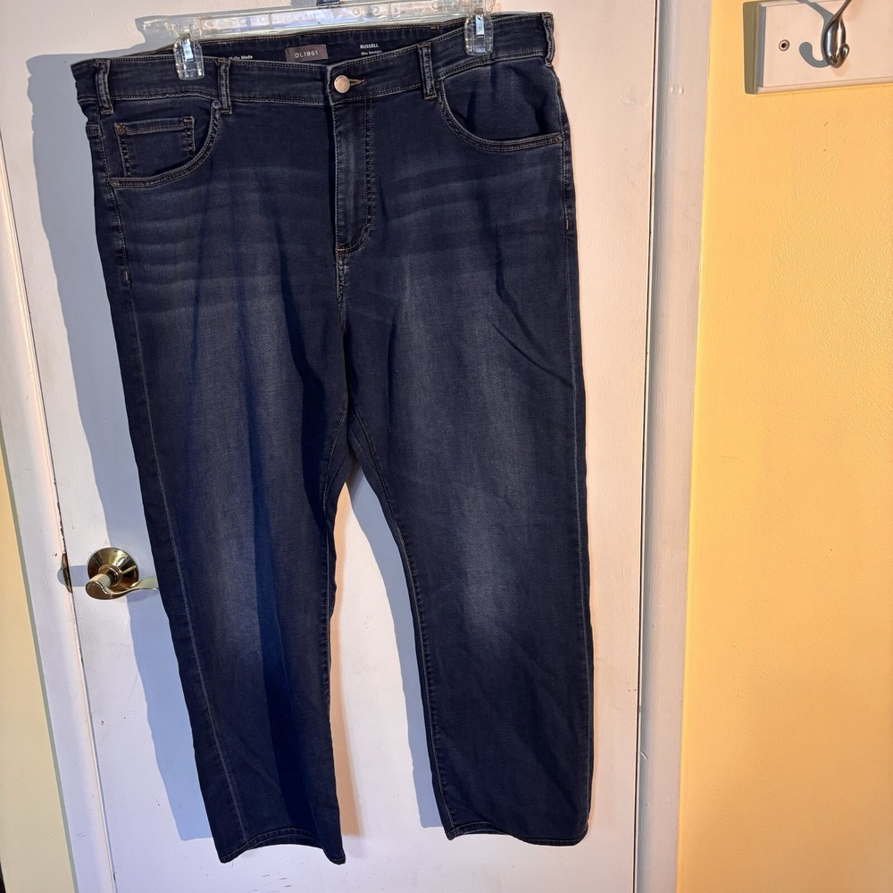 DL1961 Russel Slim Straight Botanic Fibers Ultra Soft Jeans 40x34‎ - Picture 3 of 16